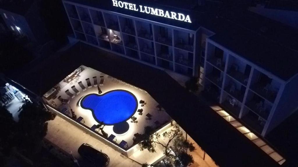 Hotel 룸바르다 외부 사진